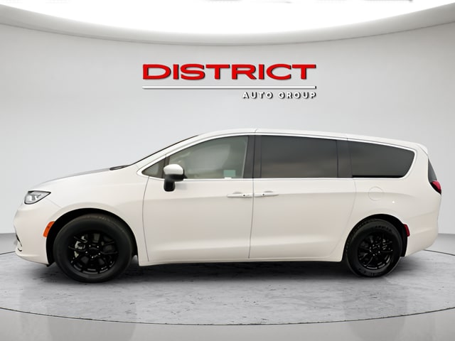 2023 Chrysler Pacifica Touring L - Photo 5
