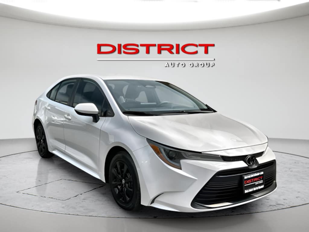 Used 2024 Toyota Corolla LE Sedan