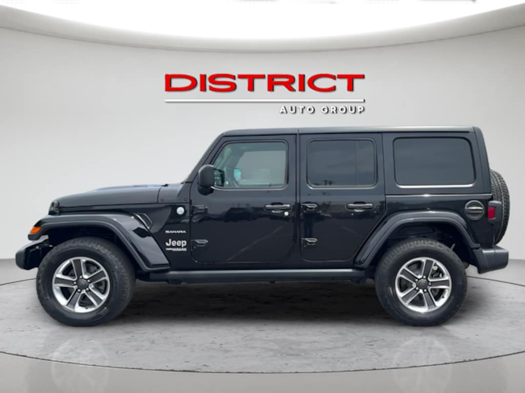 Used 2019 Jeep Wrangler Unlimited Sahara 4x4 SUV