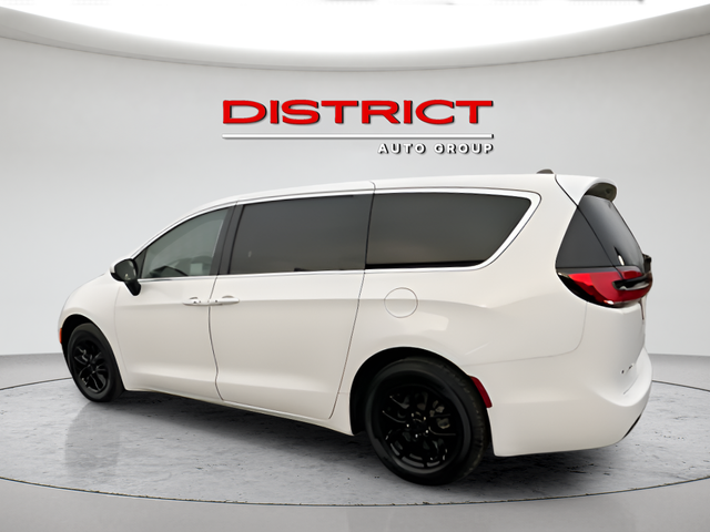 2023 Chrysler Pacifica Touring L - Photo 6