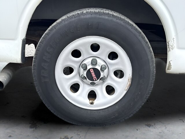 2014 GMC Savana Cargo Work Van - Photo 20