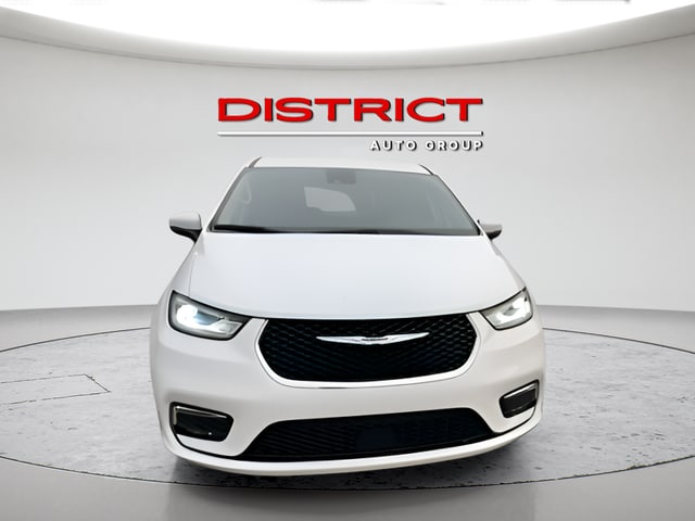 2023 Chrysler Pacifica Touring L - Photo 3