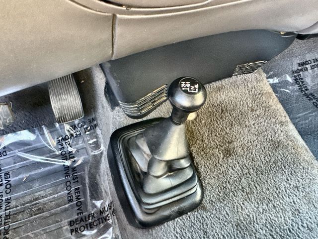 2001 Ford F-150 XLT - Photo 19