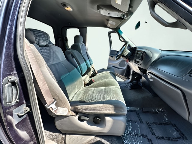 2001 Ford F-150 XLT - Photo 20