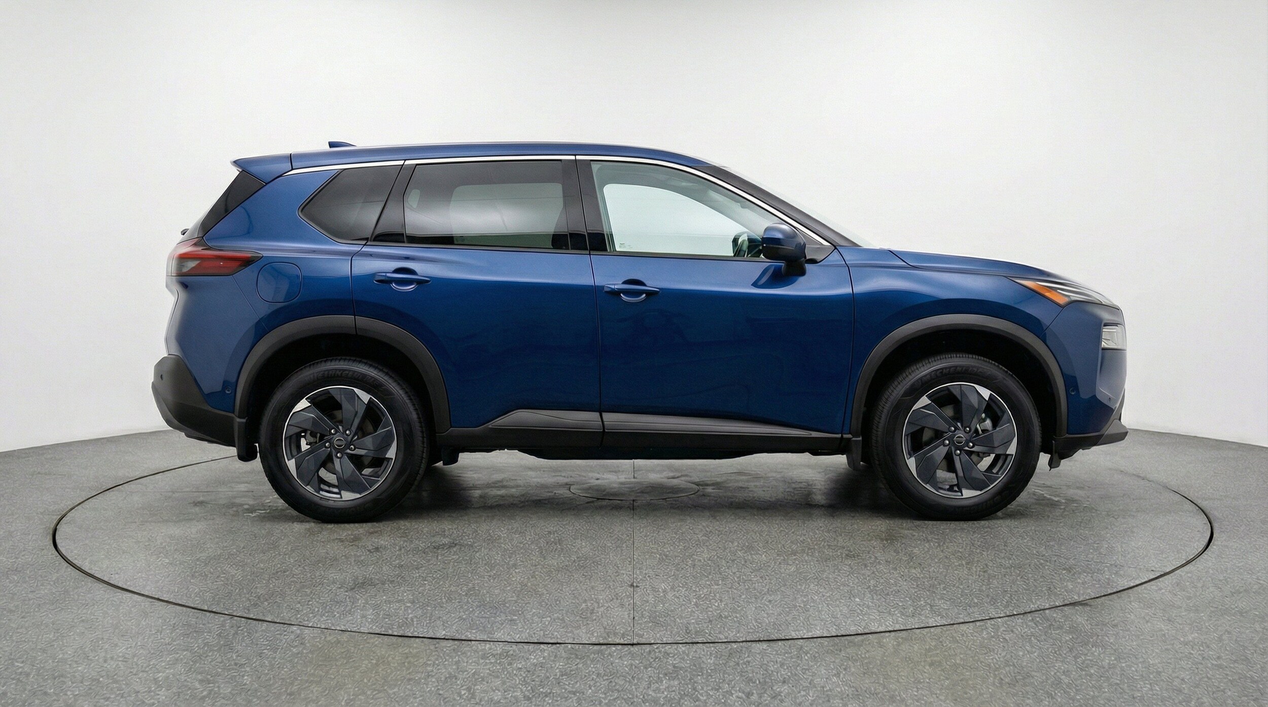 Thumbnail: 2025 Nissan Rogue - 10