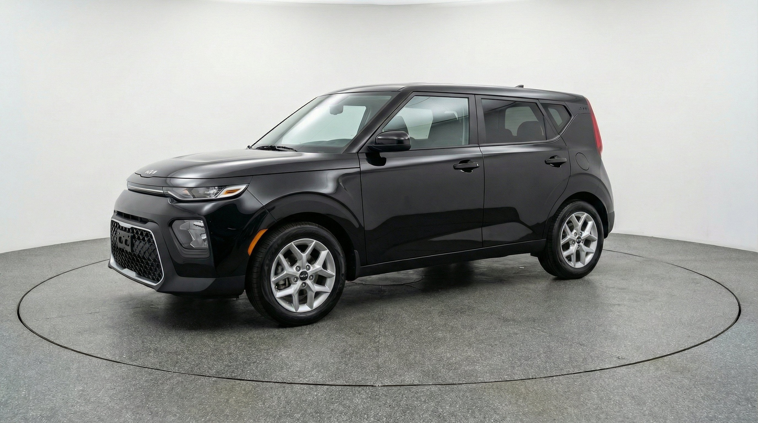 Thumbnail: 2025 Kia Soul - 3