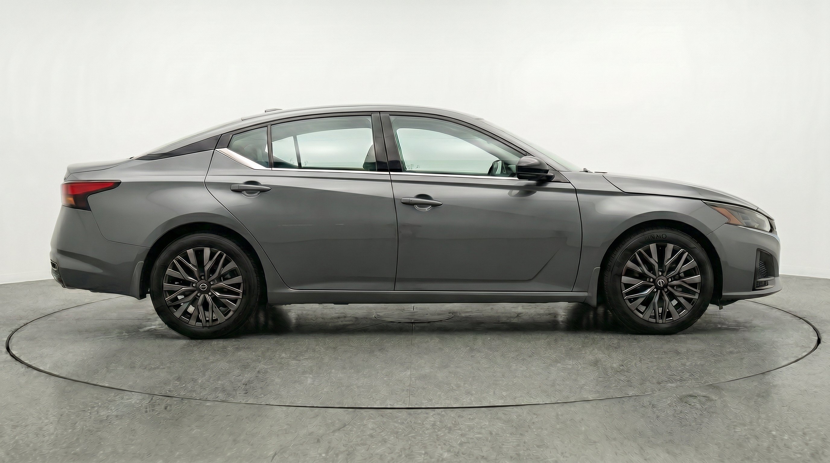 Thumbnail: 2026 Nissan Altima - 10