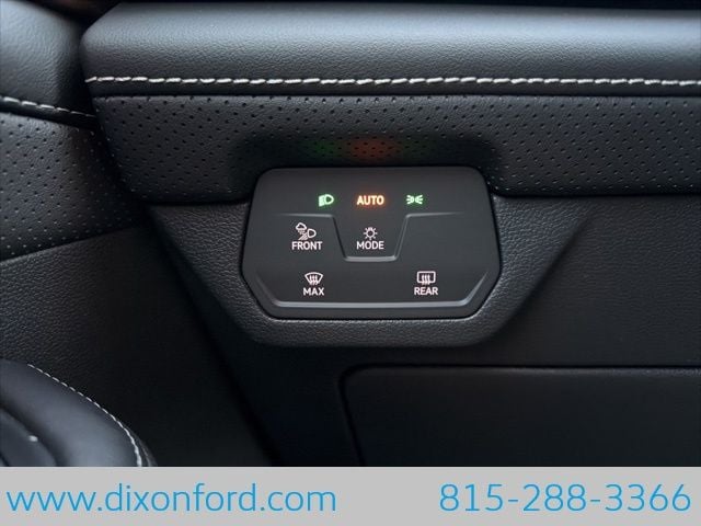 2026 Volkswagen Atlas SE - Photo 17