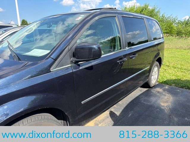 Used 2010 Chrysler Town & Country Touring Plus with VIN 2A4RR8D18AR404602 for sale in Dixon, IL