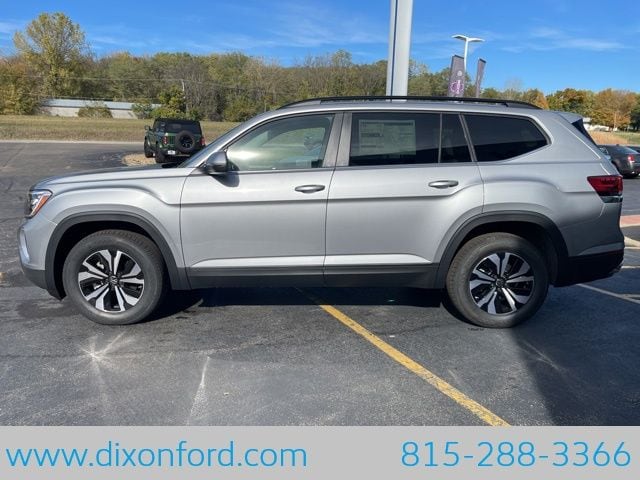 2026 Volkswagen Atlas SE - Photo 4