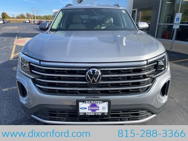 2026 Volkswagen Atlas SE - Photo 2