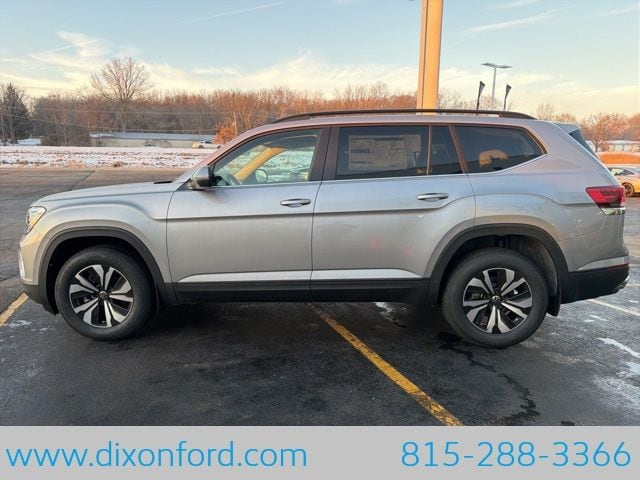 2026 Volkswagen Atlas SE - Photo 4