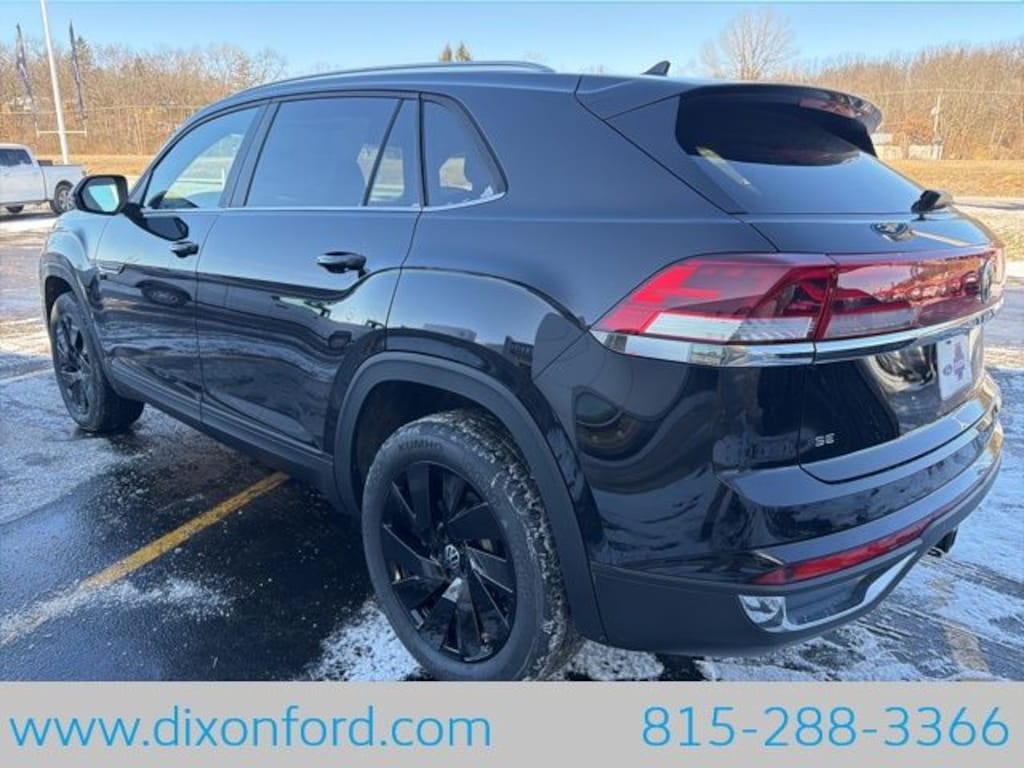 New 2026 Volkswagen Atlas Cross Sport SE w/Technology SUV