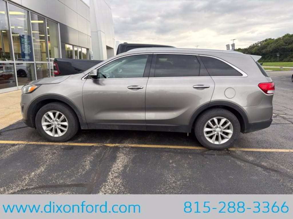 Used 2016 Kia Sorento LX SUV