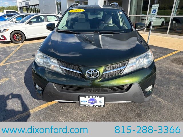 Used 2013 Toyota RAV4 XLE with VIN JTMRFREV0D5012432 for sale in Dixon, IL