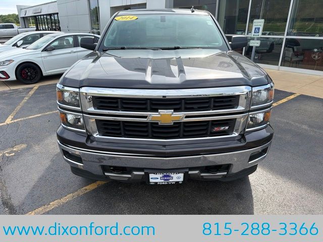 Used 2014 Chevrolet Silverado 1500 LT with VIN 1GCVKRECXEZ358801 for sale in Dixon, IL
