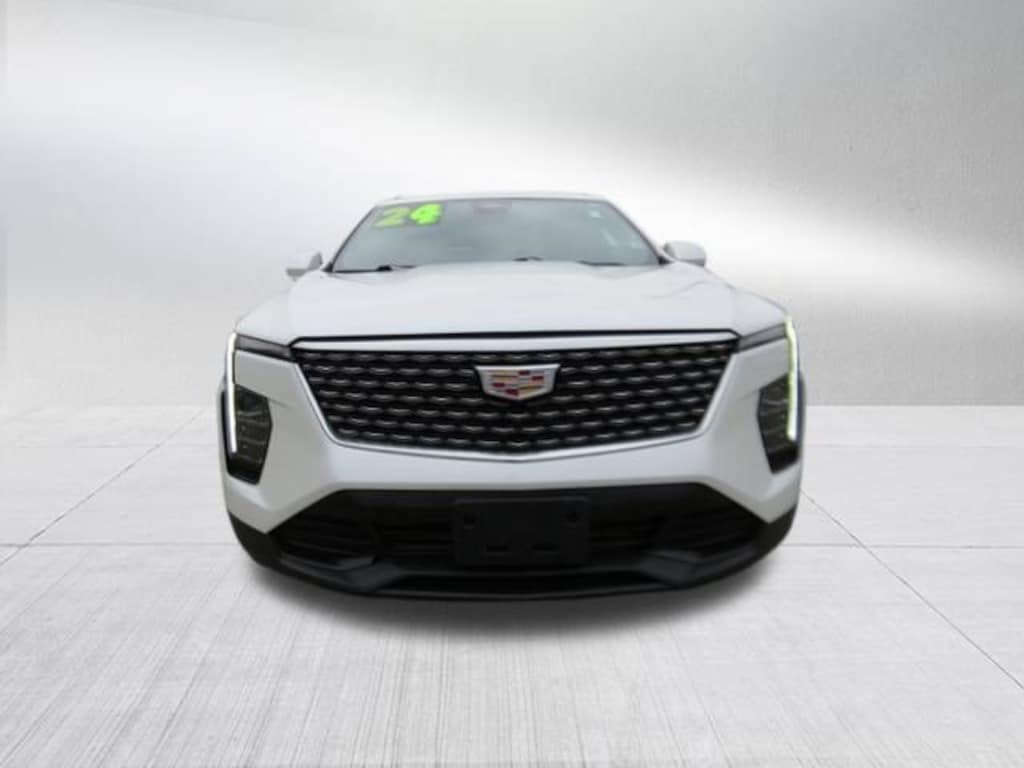 Certified 2024 Cadillac XT4 Luxury SUV