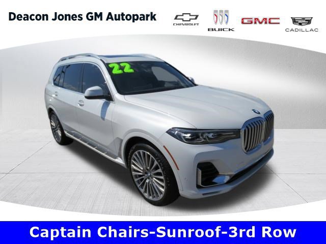 2022 BMW X7