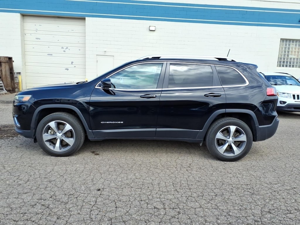 Used 2020 Jeep Cherokee Limited SUV