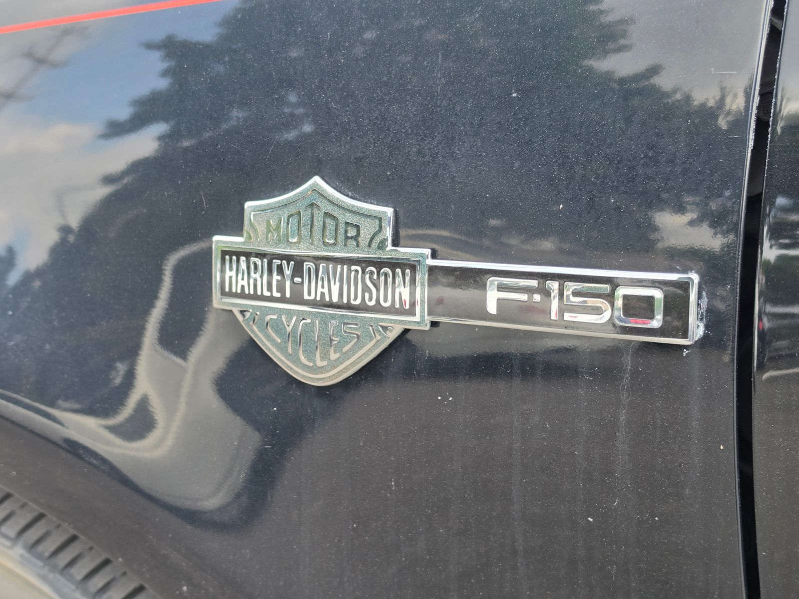Used 2000 Ford F-150 Harley Edition Truck