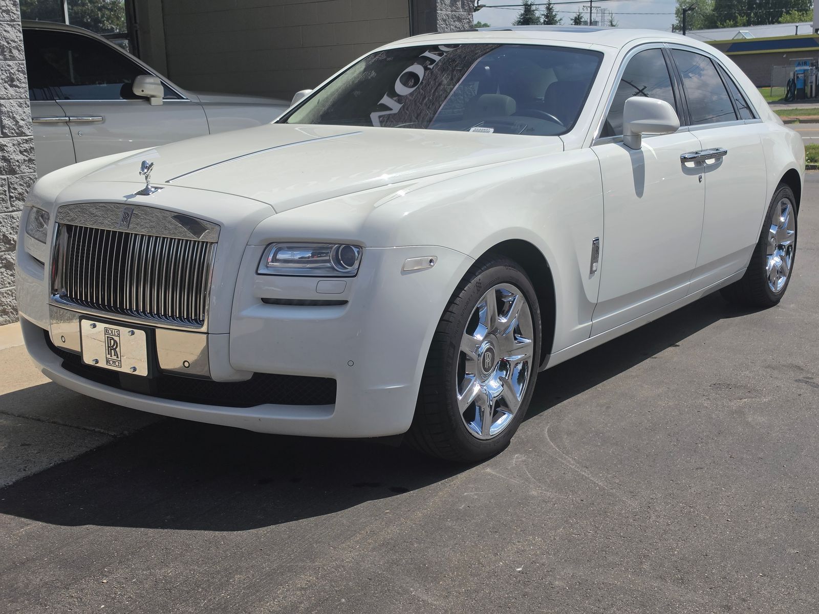 2012 Rolls-Royce Ghost Base