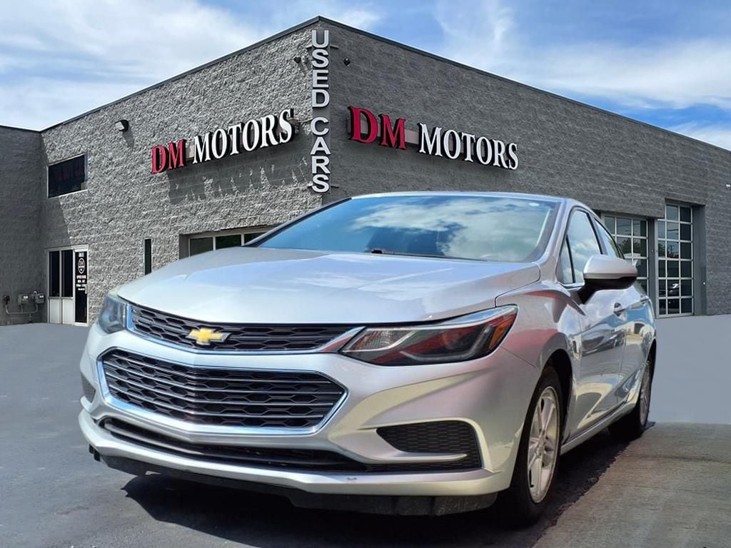 Used 2018 Chevrolet Cruze LT Sedan