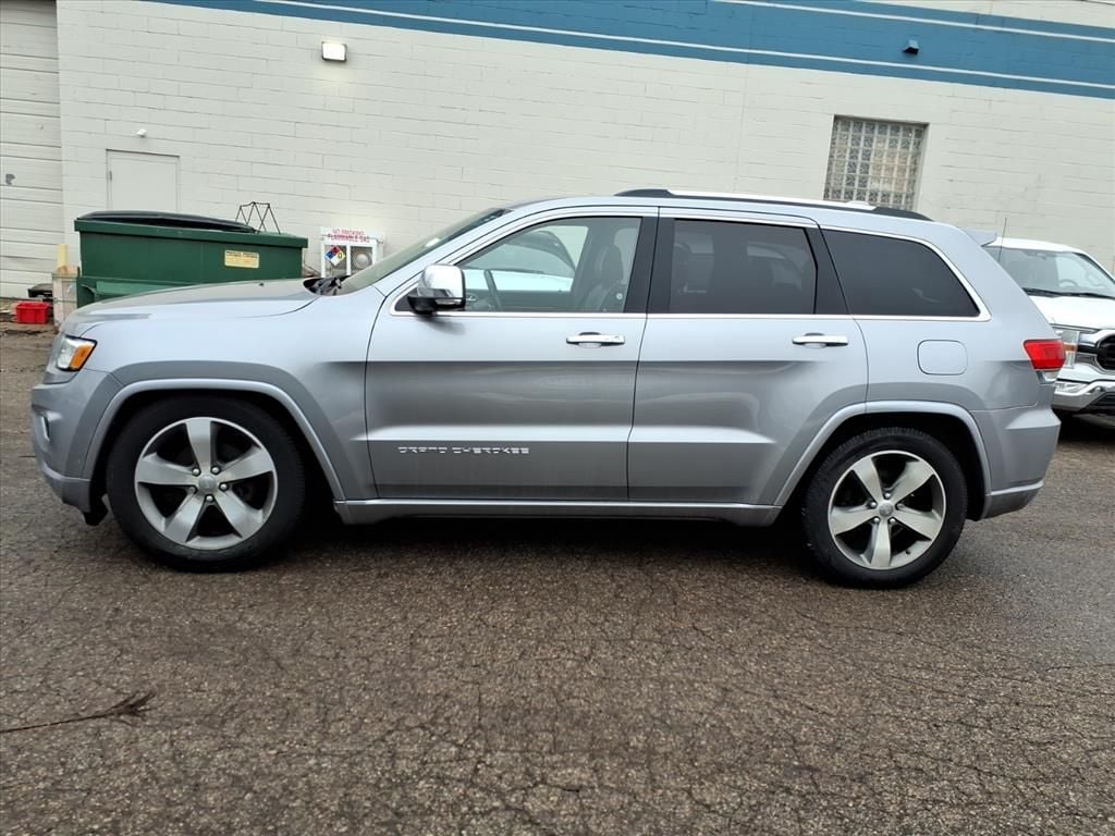Used 2016 Jeep Grand Cherokee Overland SUV