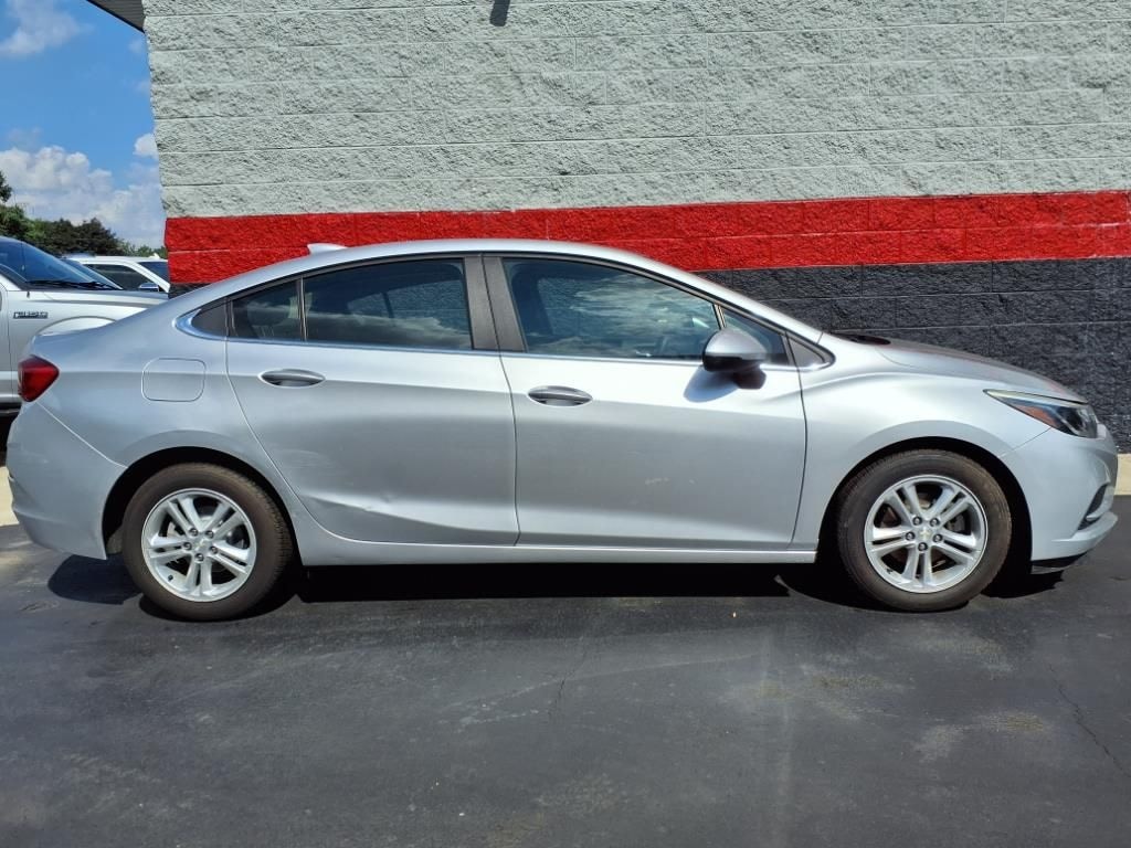 Used 2018 Chevrolet Cruze LT Sedan