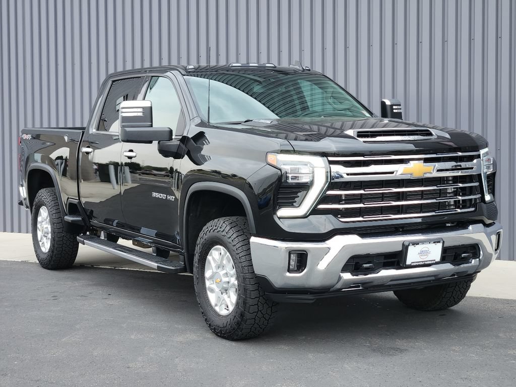 Used 2025 Chevrolet Silverado 3500HD LTZ 4WD Crew Cab 159 LTZ