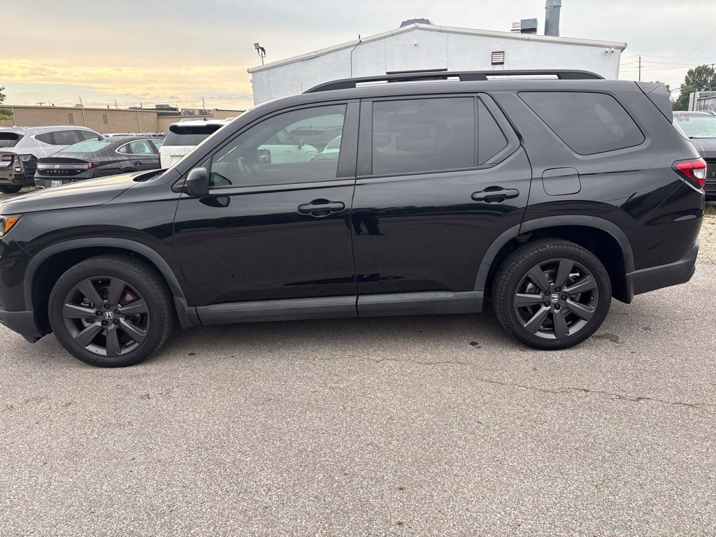 Used 2025 Honda Pilot Sport SUV