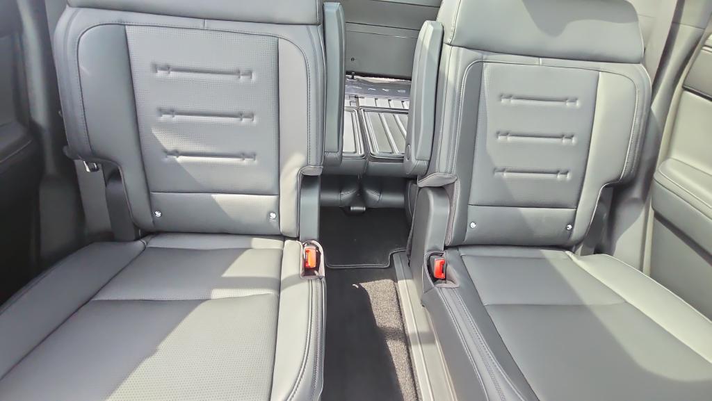 New 2027 Hyundai Santa Fe Calligraphy FWD SUV