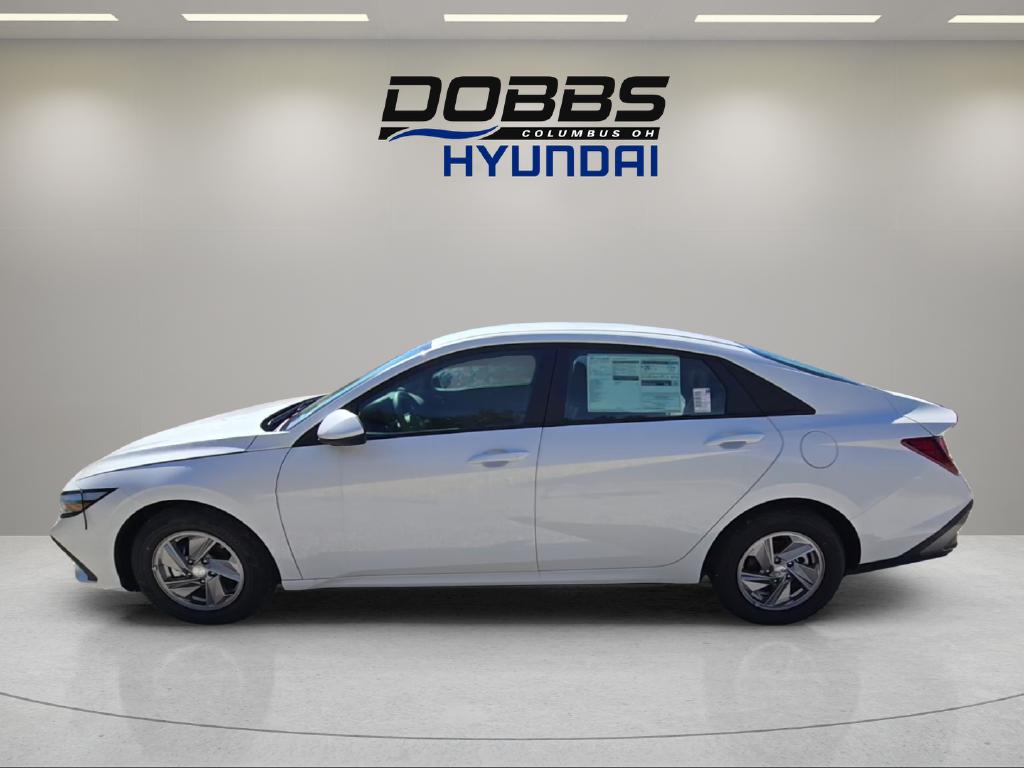 New 2026 Hyundai Elantra SE Sedan