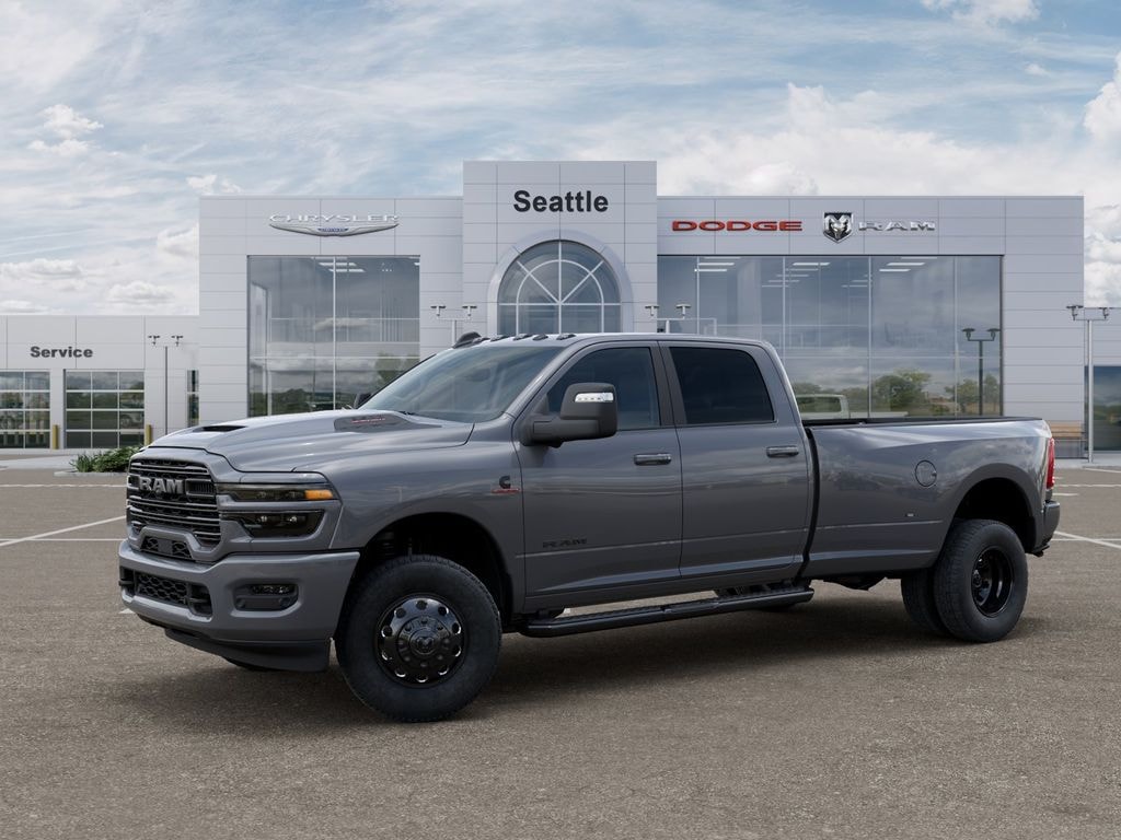 New 2026 Ram 3500 LARAMIE CREW CAB 4X4 8' BOX Pickup