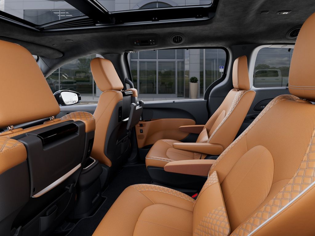 2026 Chrysler Pacifica Pinnacle - Photo 24