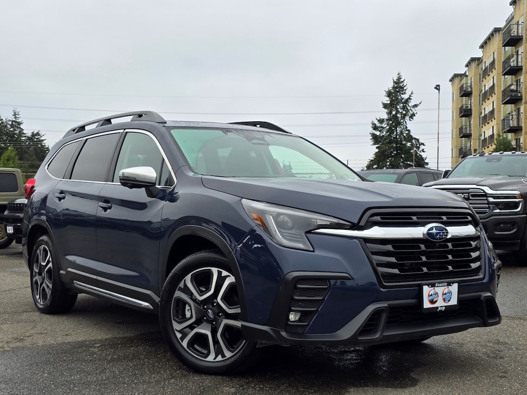 Used 2023 Subaru Ascent Limited 7-Passenger SUV