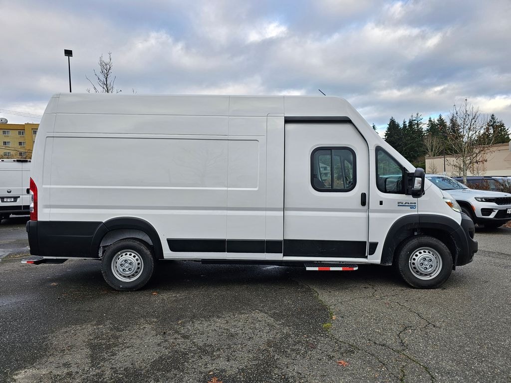 New 2024 Ram ProMaster PROMASTER EV SUPER HIGH ROOF 159â WB EXT Cargo Van