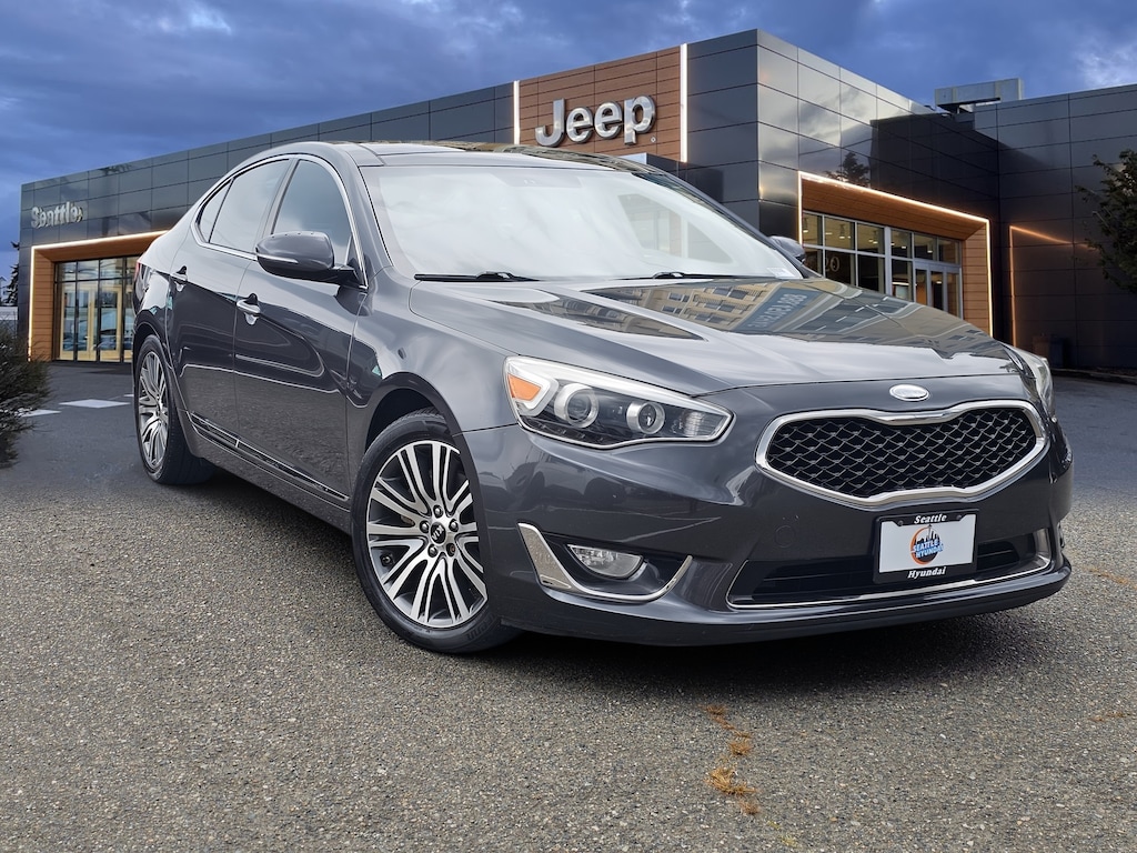 Used 2014 Kia Cadenza Sedan