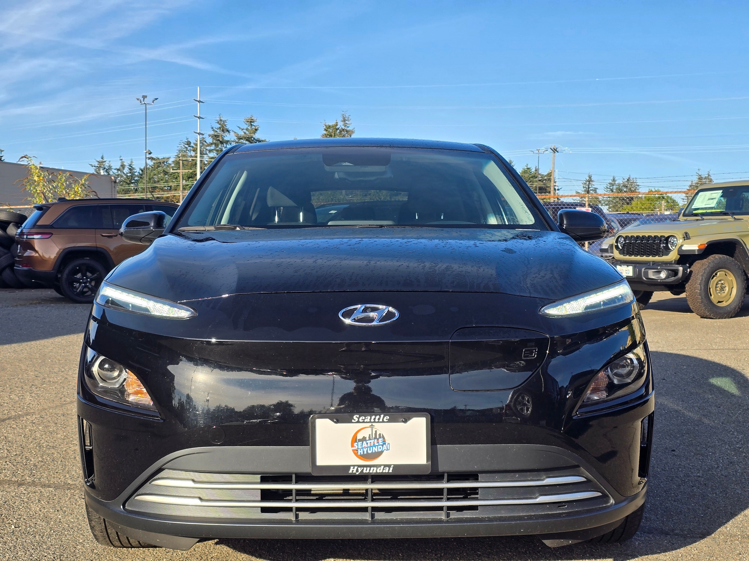 Used 2023 Hyundai Kona EV SE with VIN KM8K23AG8PU176521 for sale in Seattle, WA
