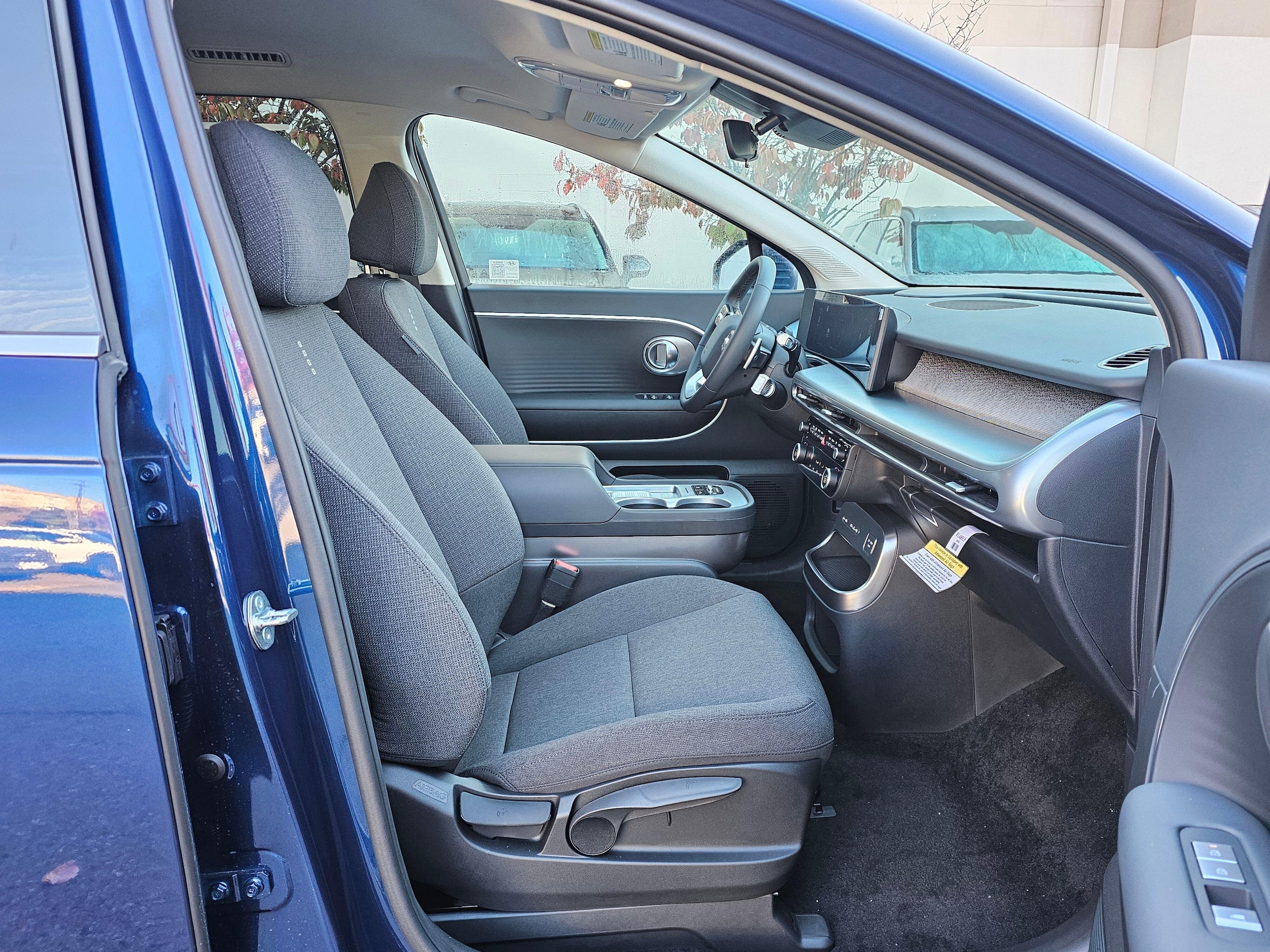 2026 Hyundai IONIQ 9 S - Photo 10