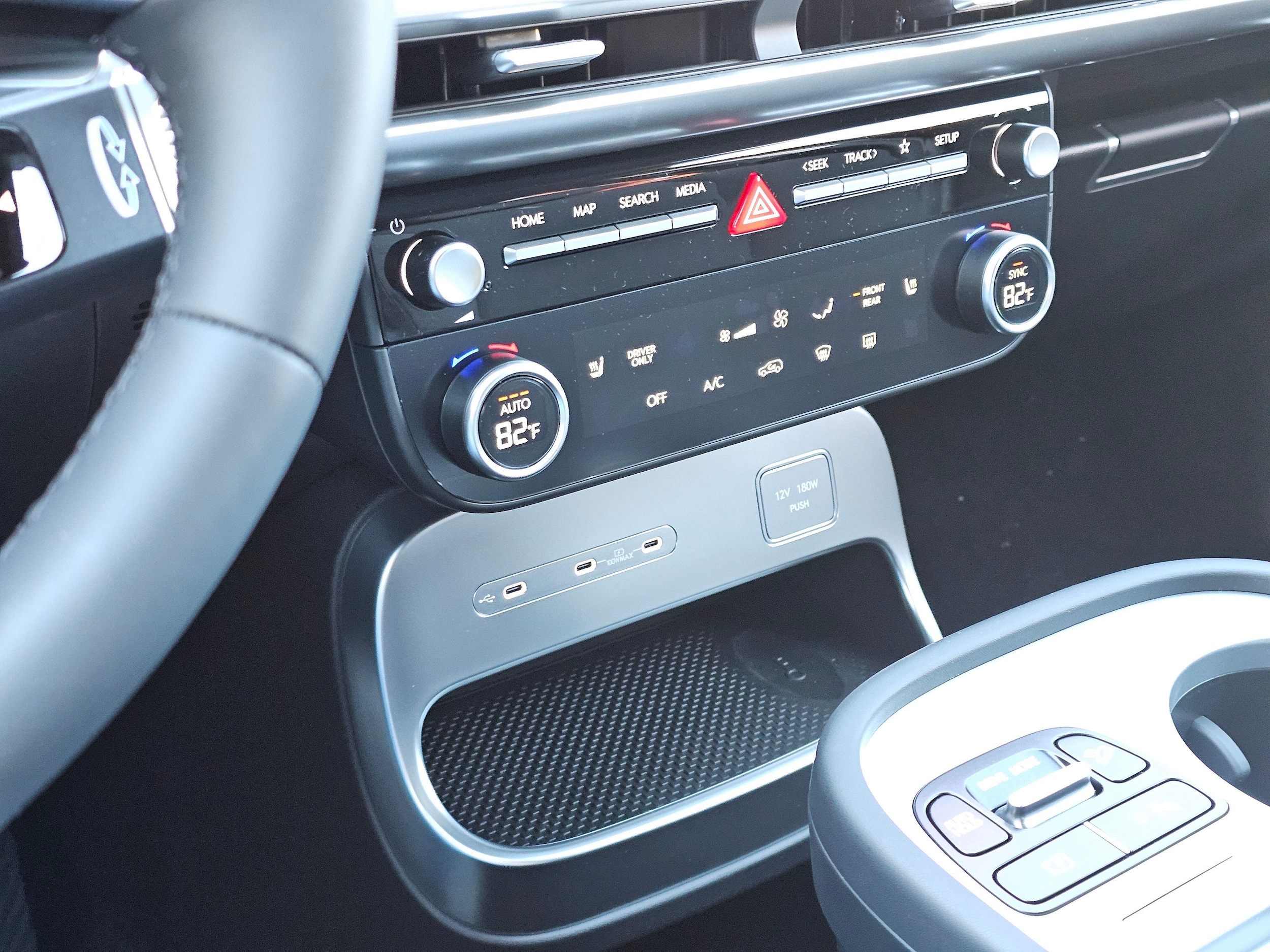 2026 Hyundai IONIQ 9 S - Photo 19