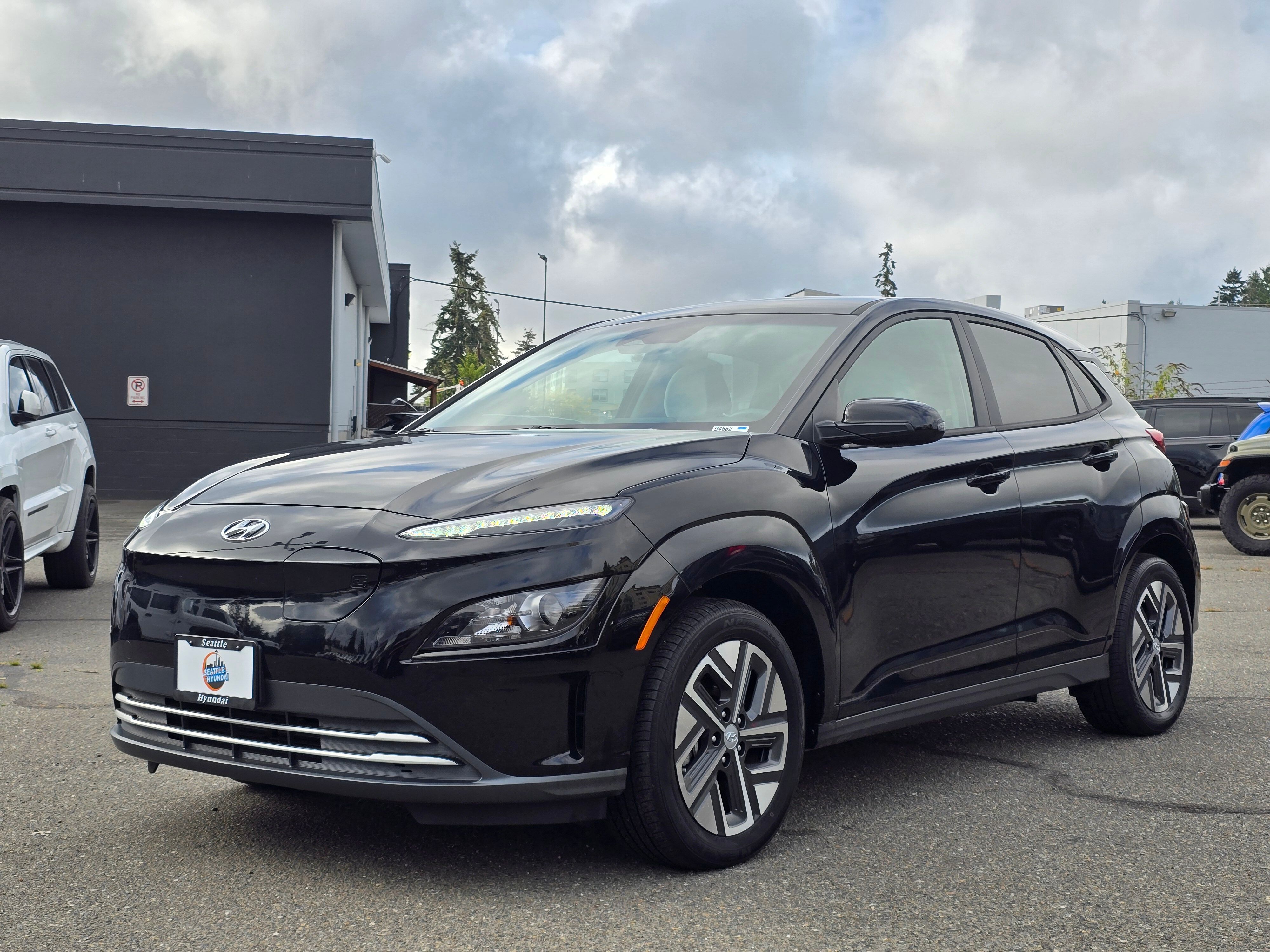 Used 2023 Hyundai Kona Electric SE SUV