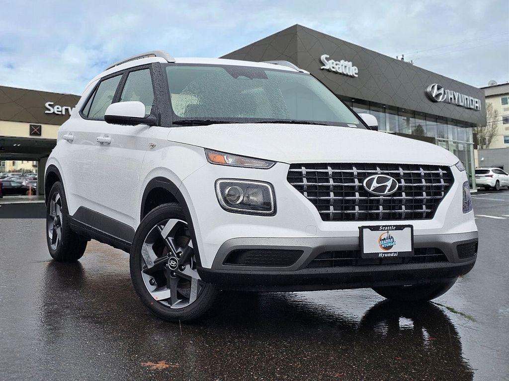 New 2026 Hyundai Venue SEL SUV