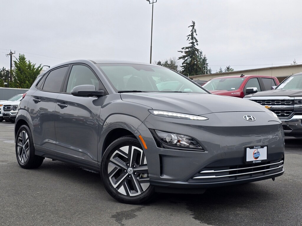 Used 2023 Hyundai Kona Electric SE SUV