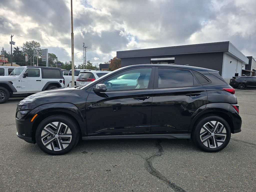 Used 2023 Hyundai Kona Electric SE SUV