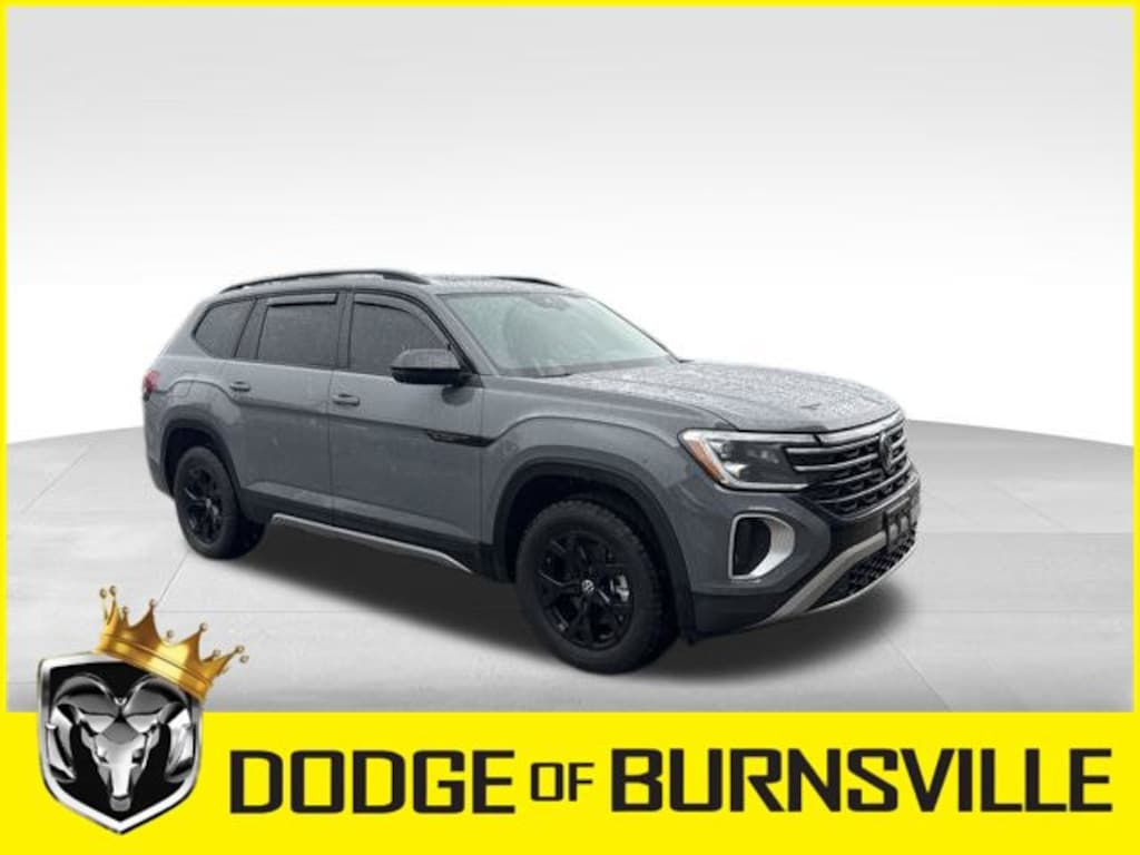 Used 2025 Volkswagen Atlas 2.0T Peak Edition SUV