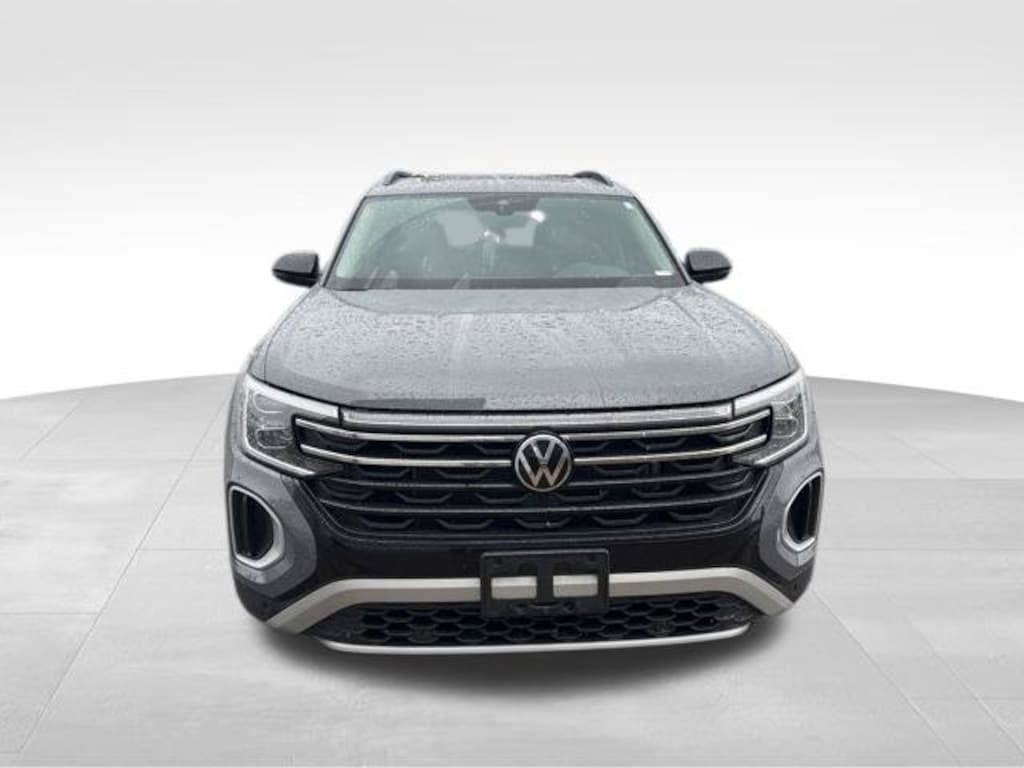 Used 2025 Volkswagen Atlas 2.0T Peak Edition SUV