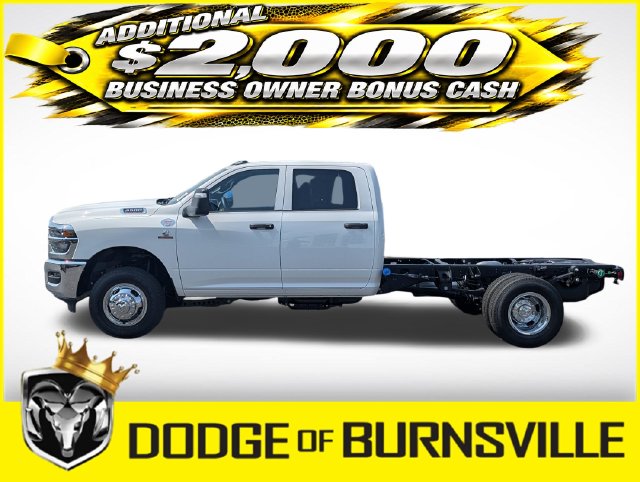New 2026 Ram 3500 Chassis Cab TRADESMAN CREW 4X4 60' CA Pickup