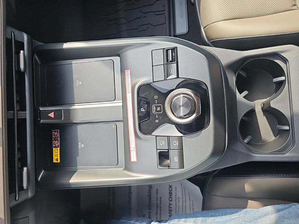 2026 Toyota bZ Woodland Woodland Premium - Photo 29