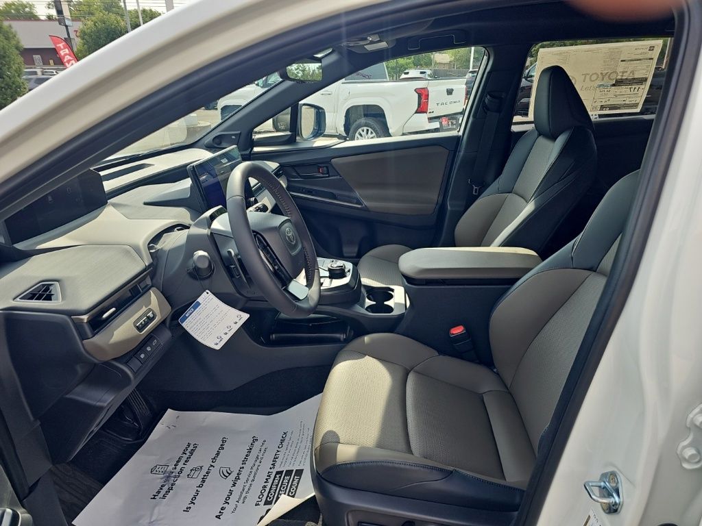 2026 Toyota bZ Woodland Woodland Premium - Photo 12