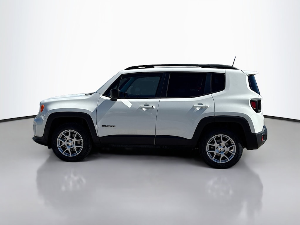 Used 2022 Jeep Renegade Latitude Sport Utility